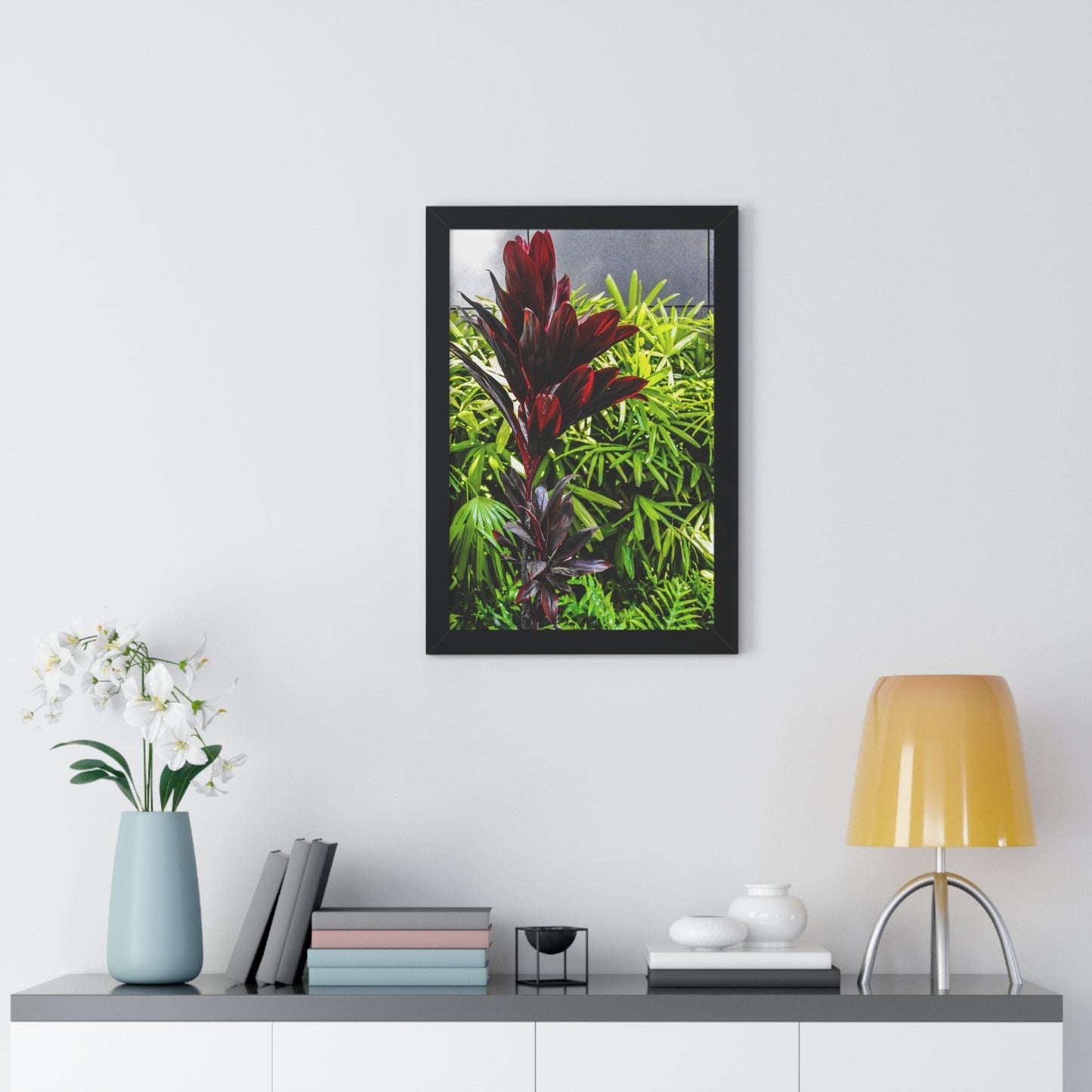 Tropical Elegance: Vibrant Hawaiian Plant - Photography Print